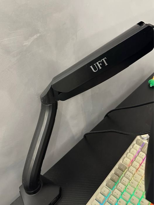 Продам кронштейн для монитора UFT MM1