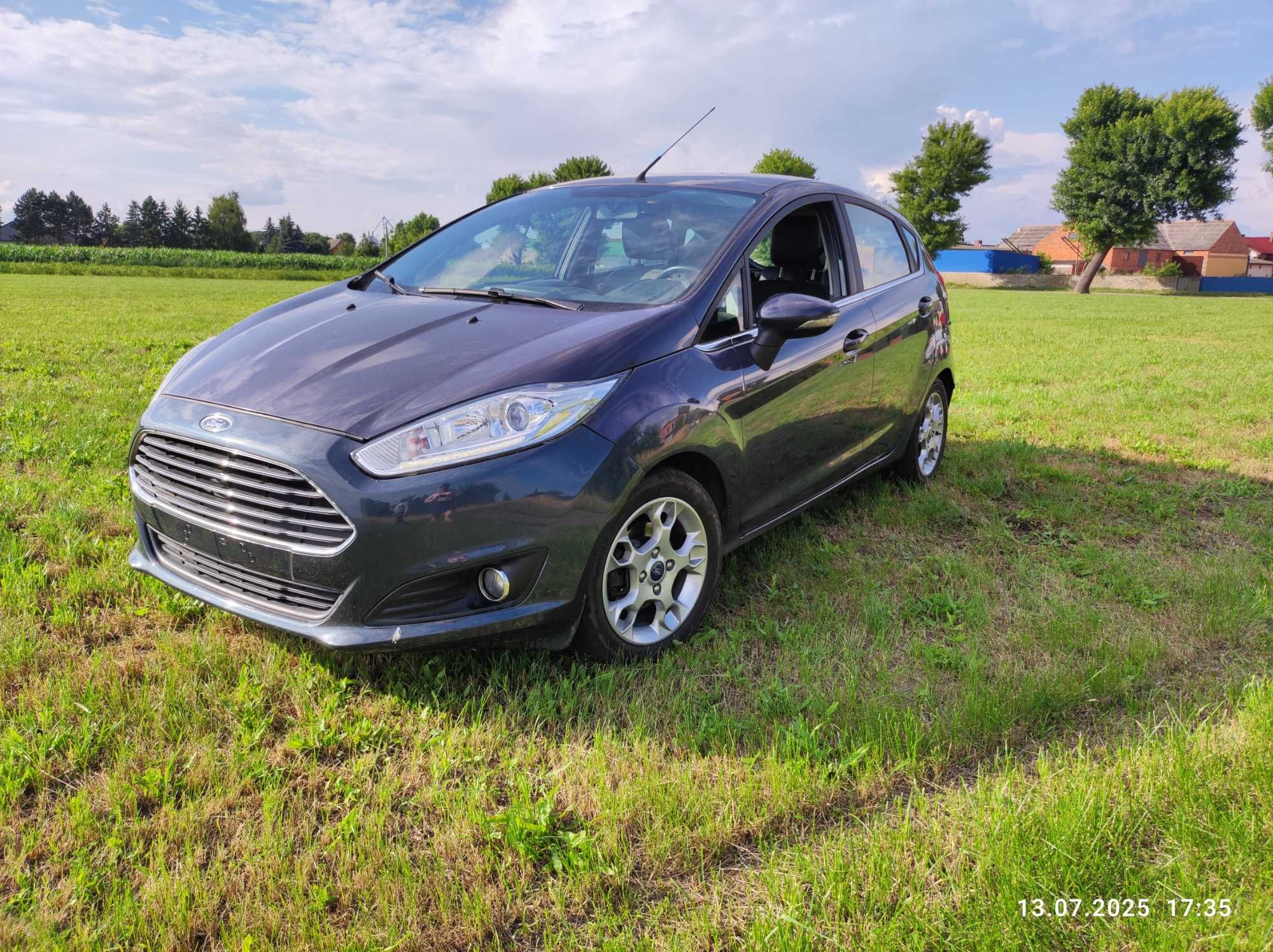 Sprzedam Ford fiesta MK7 2014