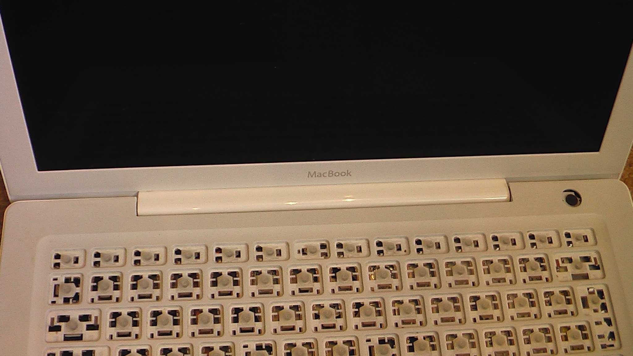MacBook Apple A1181 (на запчасти, разборка, ремонт)