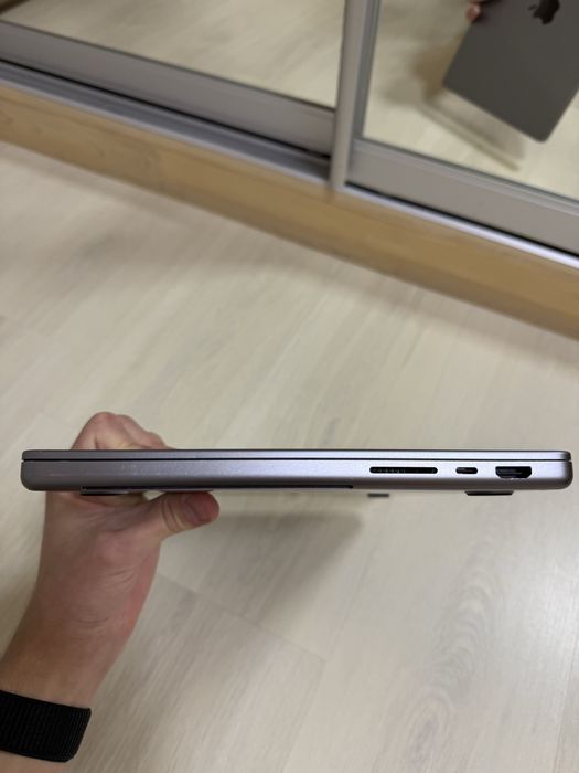 Macbook Pro 14 16 512 m1 pro без блокувань