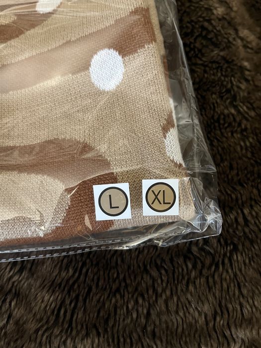 Limitowany sweter drwal unisex, czapka i skarpetki marki McDonald