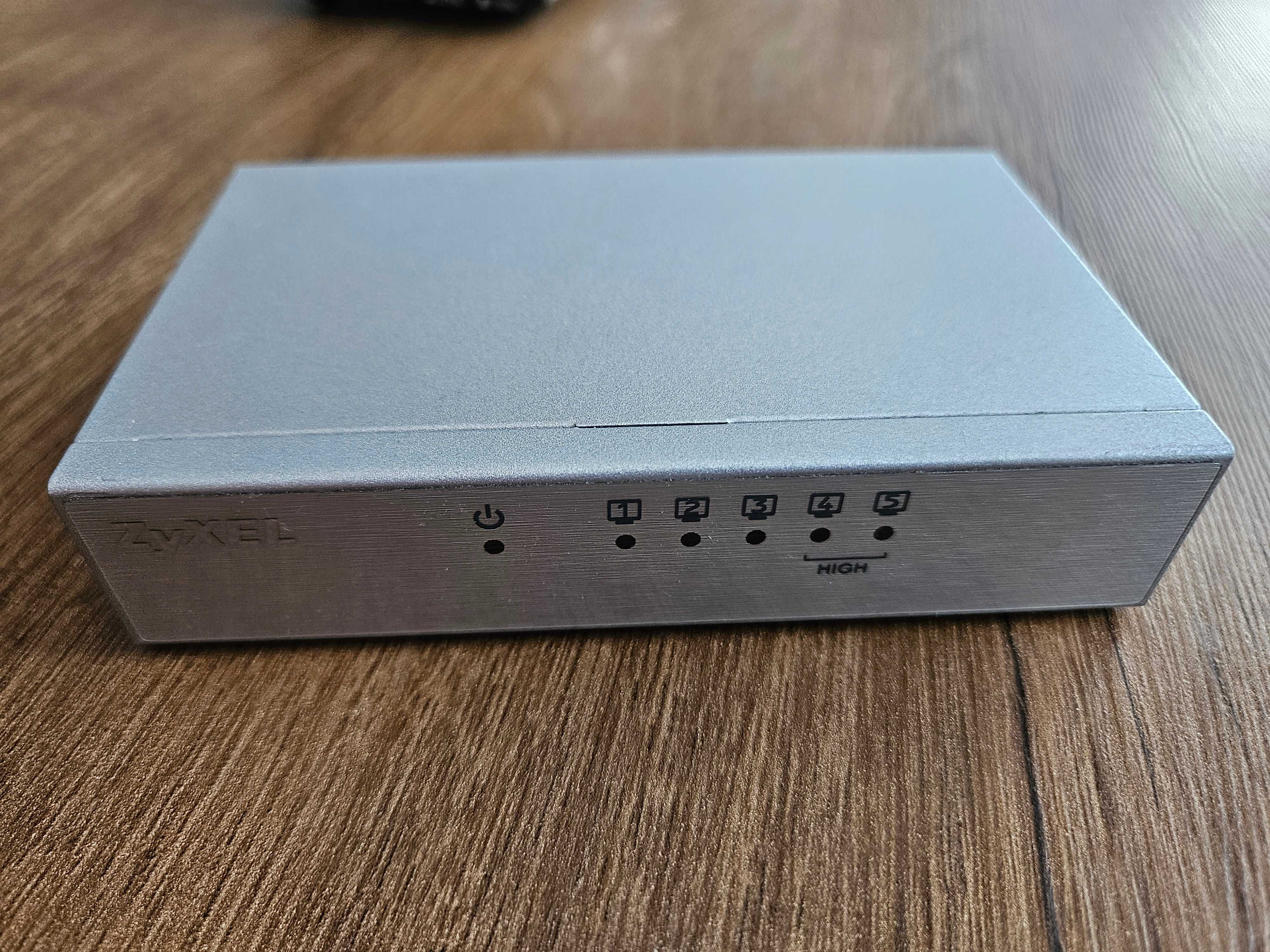 Paul Pang ethernet switch