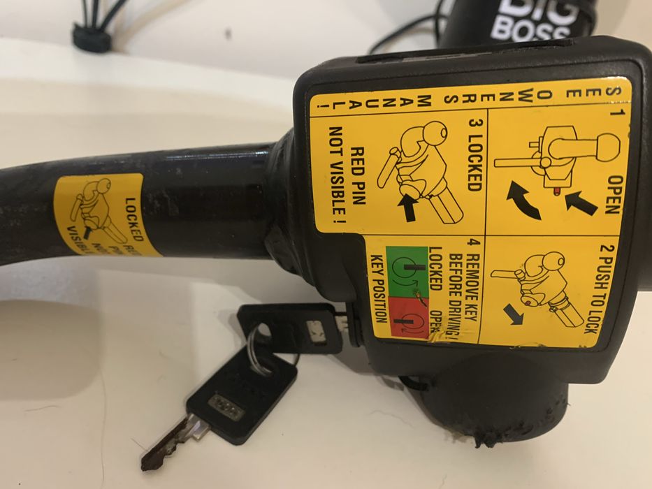 Gancho de Reboque Volvo V40/S40