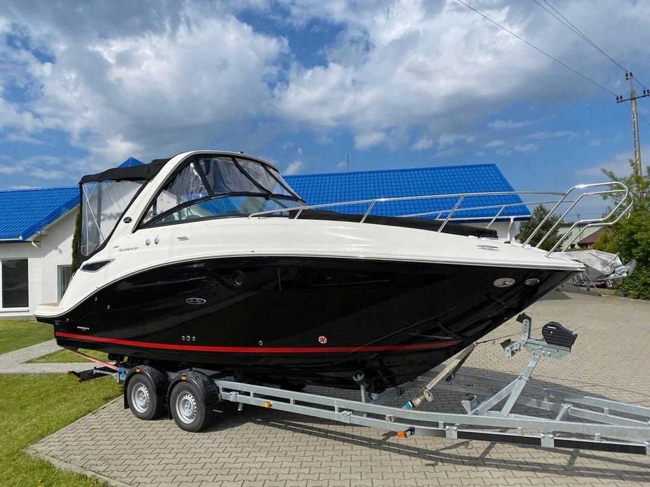 Czarter, Wynajem Jacht motorowy, Motorówka Sea Ray 265 Sundancer 6,2L