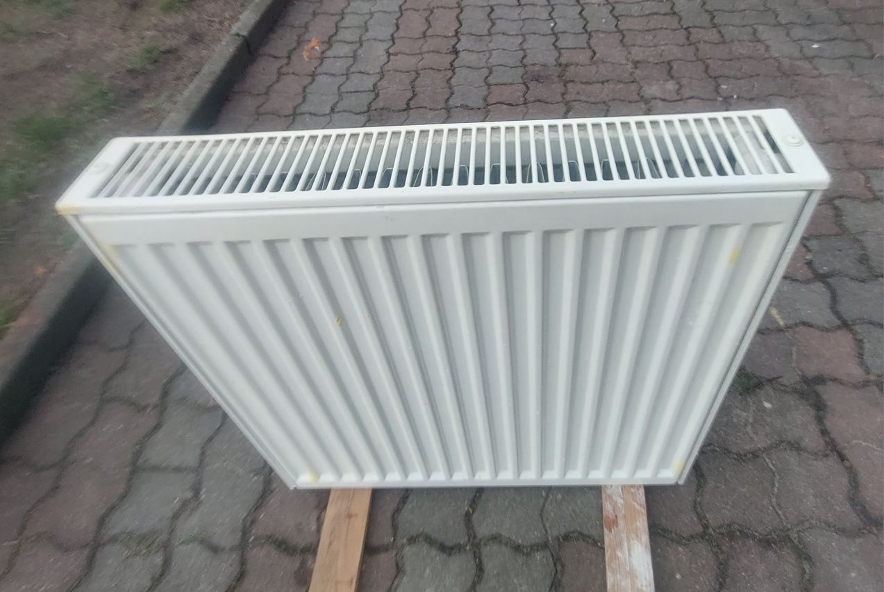 Grzejnik Buderus C22 60x60 2 szt.