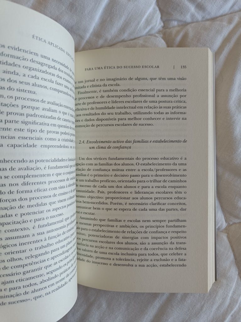 Ética Aplicada - Educação
