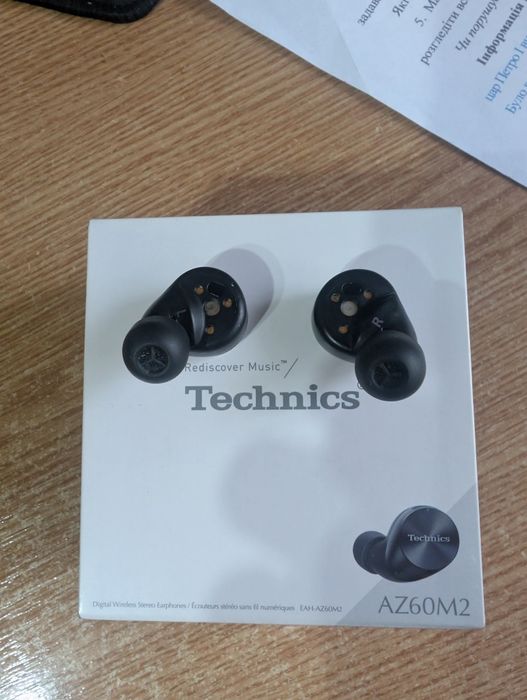 Навушники Technics az60m2