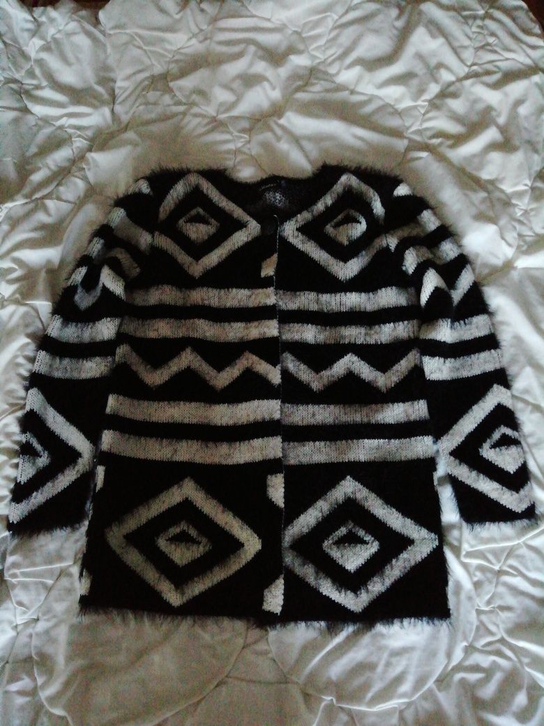 Casaco preto e branco S/M