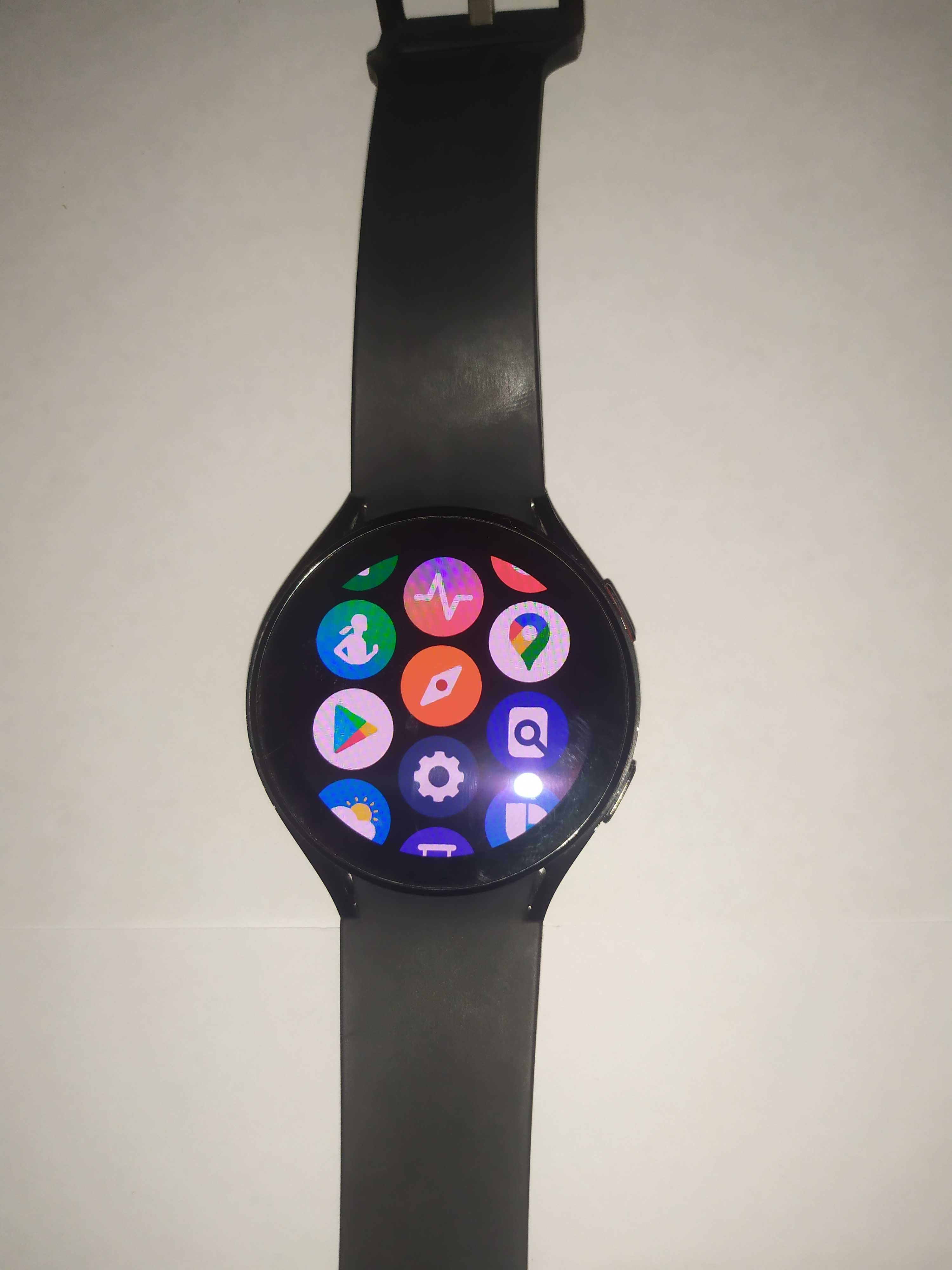 Zegarek Smartwatch Samsung Galaxy Watch 4 SM-R870 44 czarny GPS