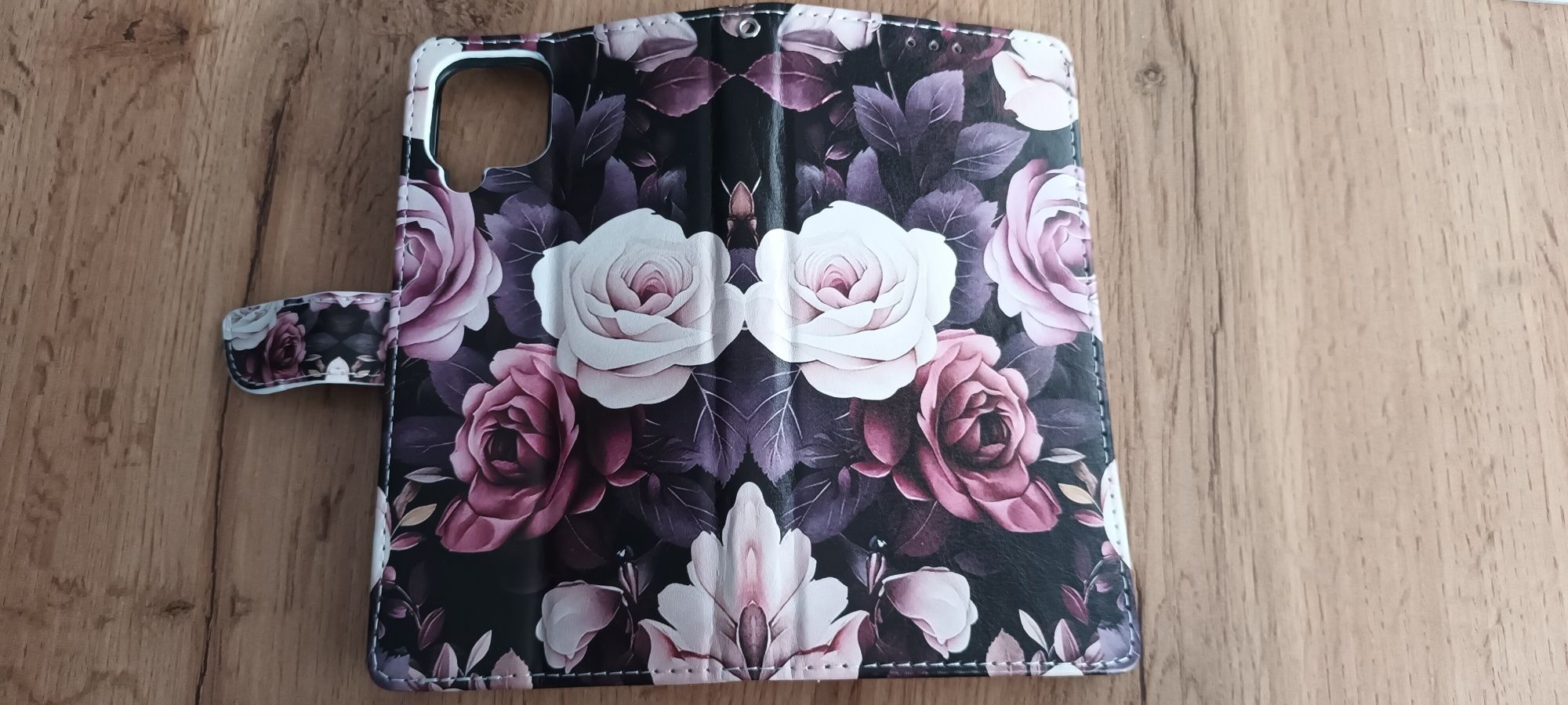 Pokrowiec Etui Samsung A22