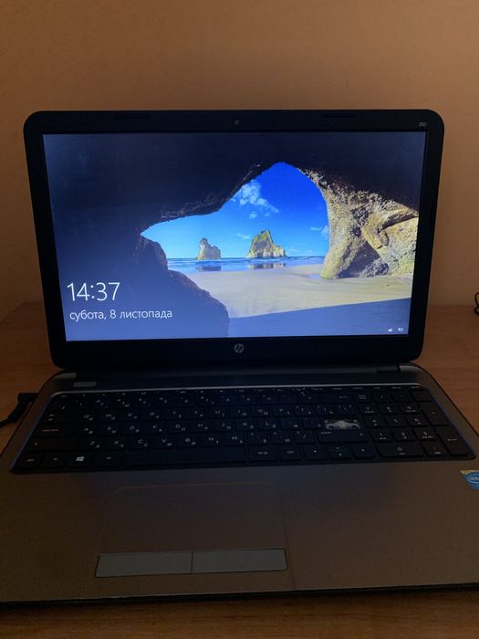 Ноутбук Hp 250 g3 терміновий продаж!