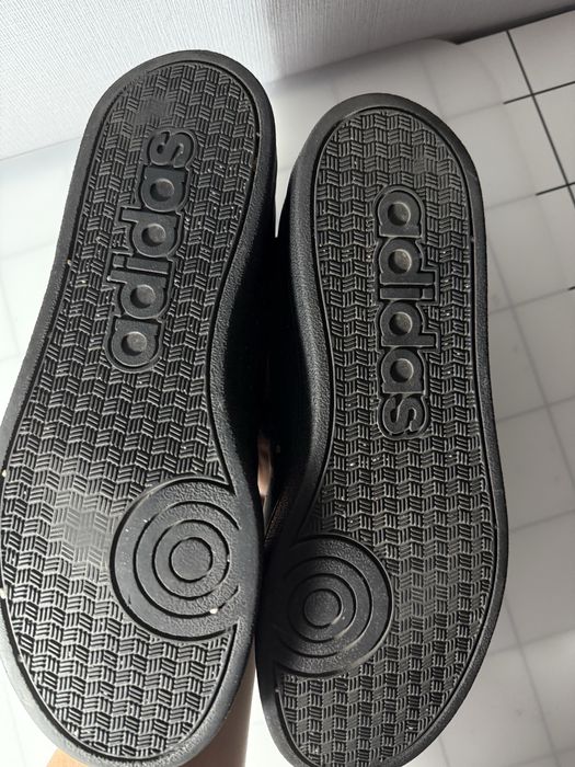 Czarne buty Adidas