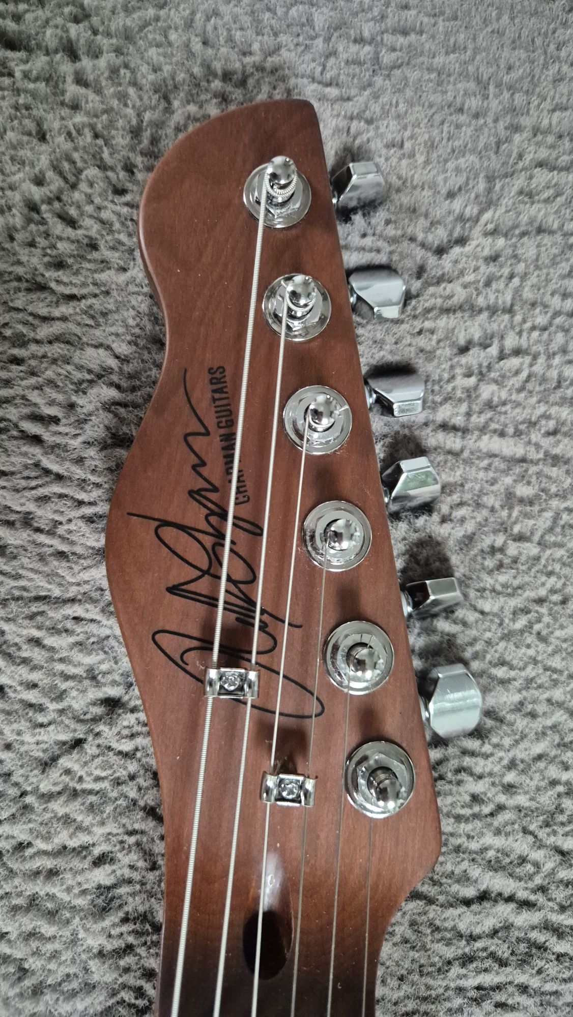 Chapman ML1 hybrid gitara elektryczna