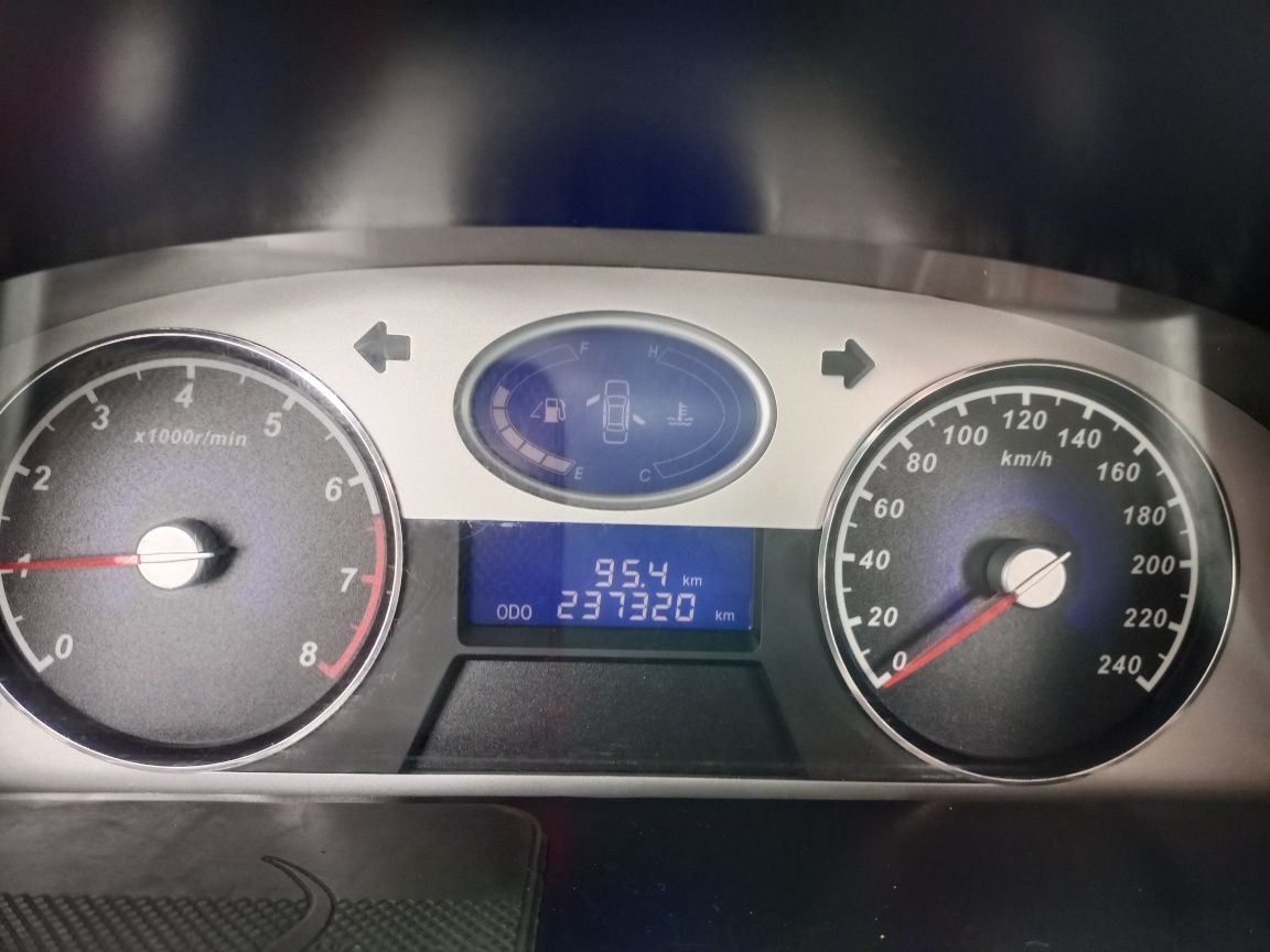 Продам автомобіль Geely