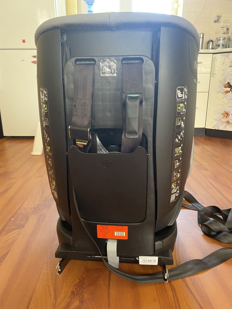 Автокрісло Britax Romer TRIFIX2 i-SIZE