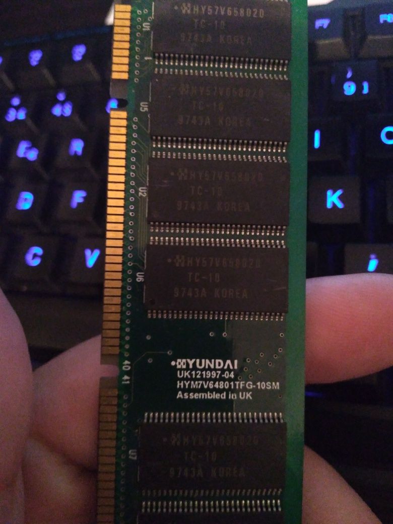 Par memórias SDRam 64mb antigas não testadas