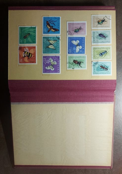 Klaser jubileuszowy 1960÷1961 ze 128 sztukami znaczkóŵ kasowanych