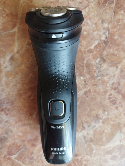 Електро бритва,нова.