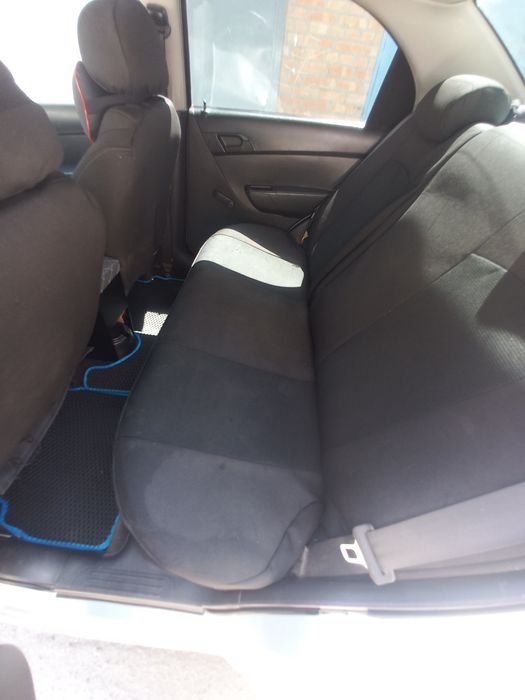 Продам своє авто в гарному станні