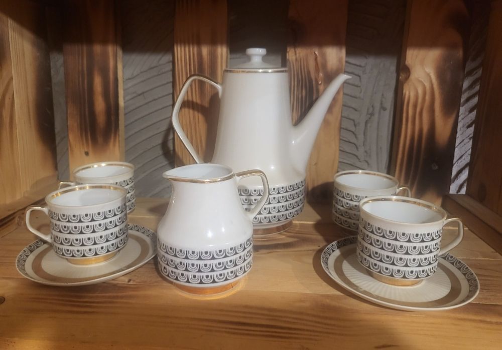 Serwis kawowy porcelana