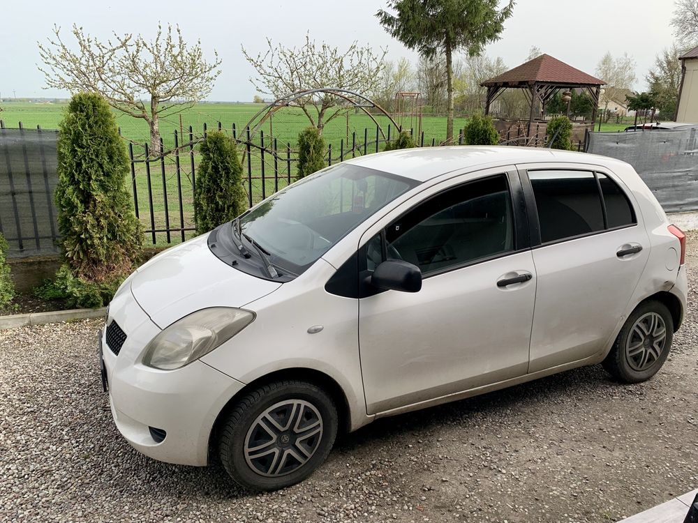 Toyota Yaris 2007 1.0 benzyna