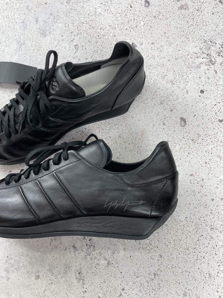 Adidas y-3 yohji yamamoto country triple black кросовки оригінал