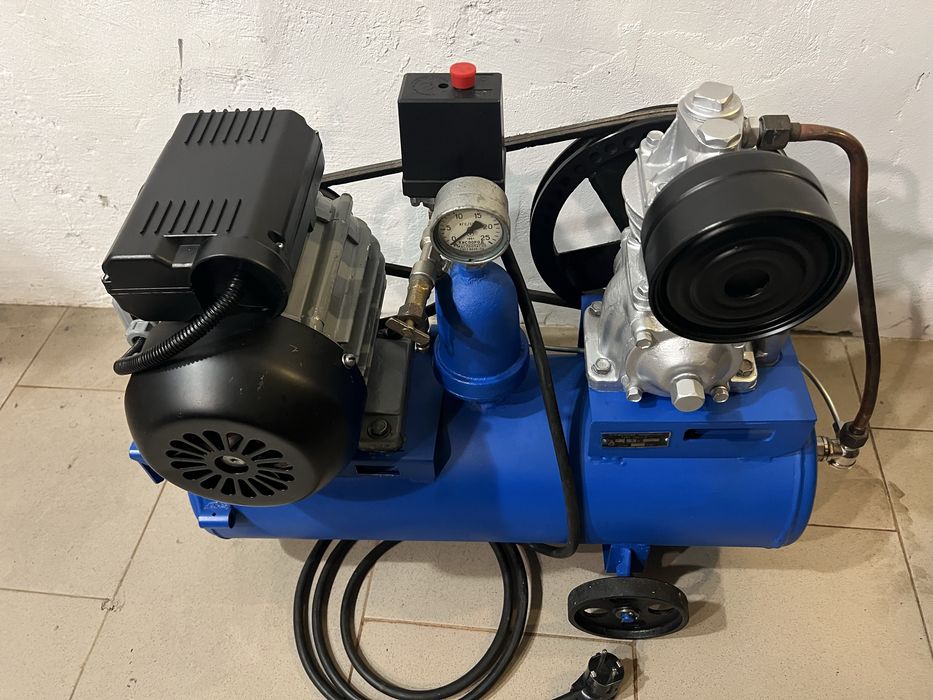 Воздушный компрессор