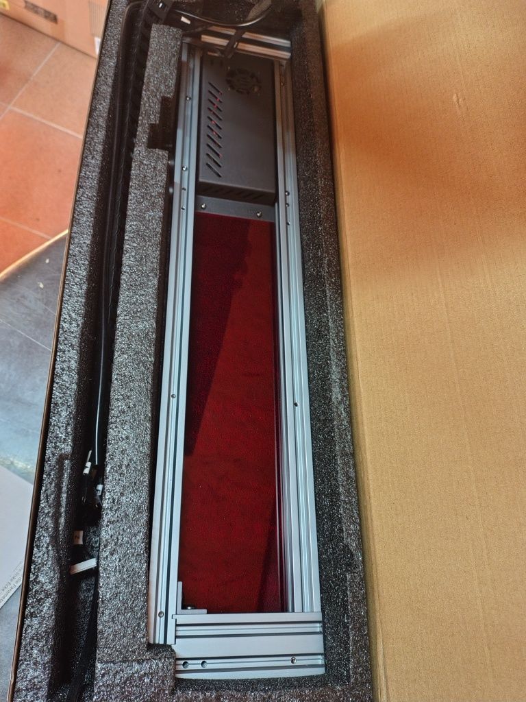 Laserowa maszyna grawerująca TS2 do drewna i metalu, 450 mm * 450 mm