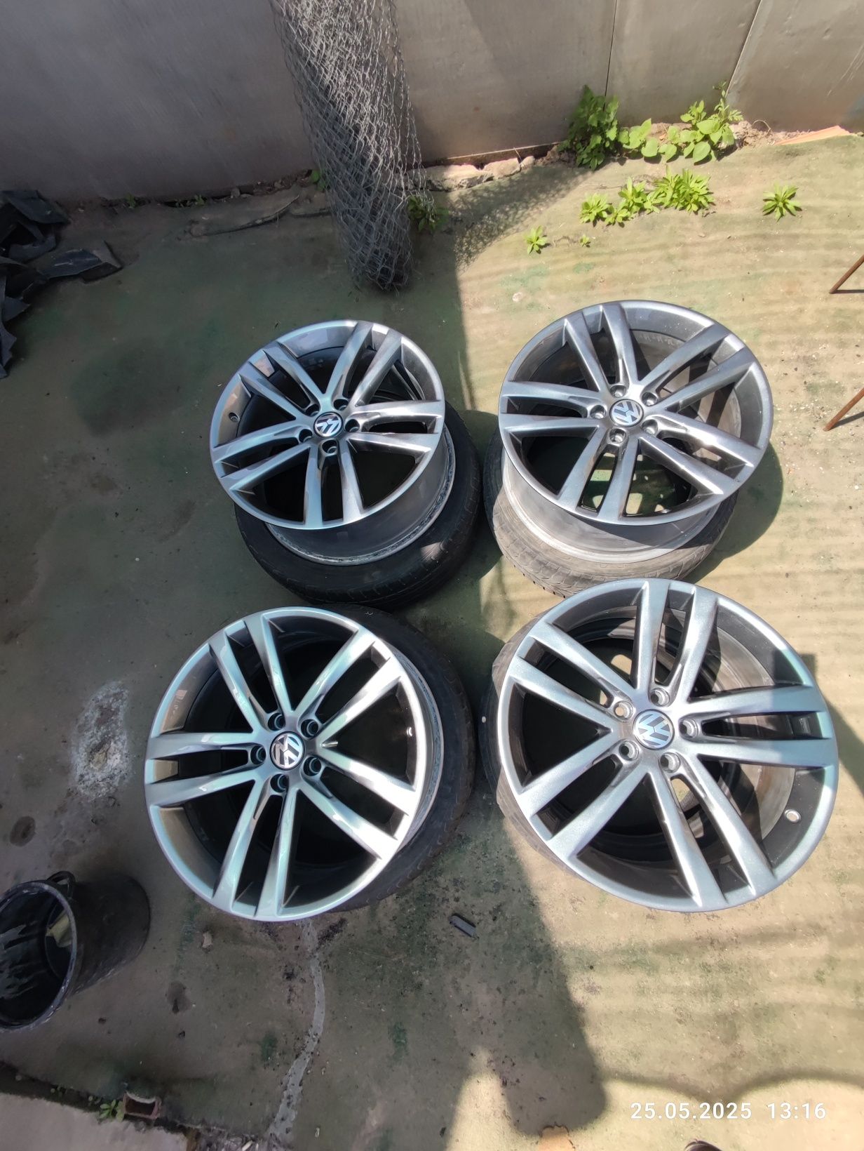 Диски 5/112 R19 оригінал Volkswagen Passat R-line