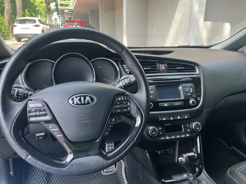 Продаж Kia Ceed 2017 від ВЛАСНИКА