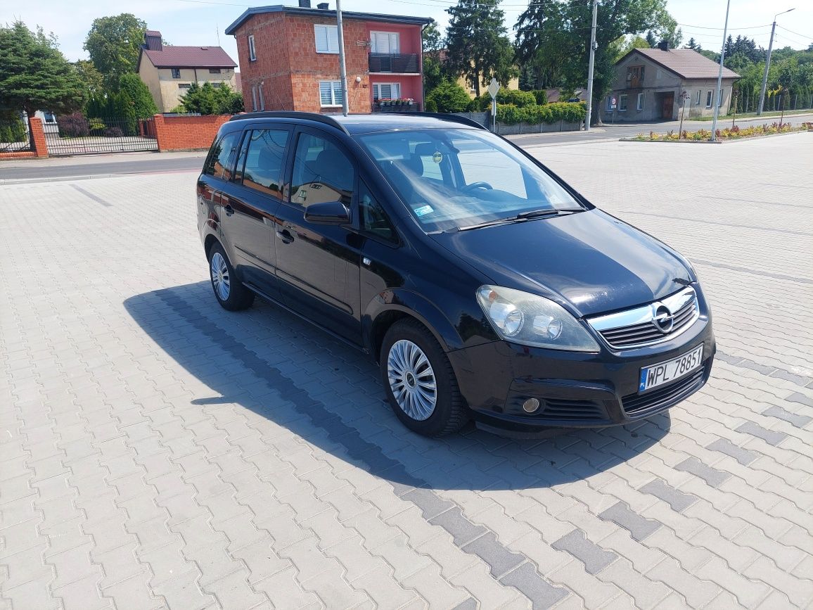 Opel Zafira 1.6 PB Wersja 7-os Ładny stan