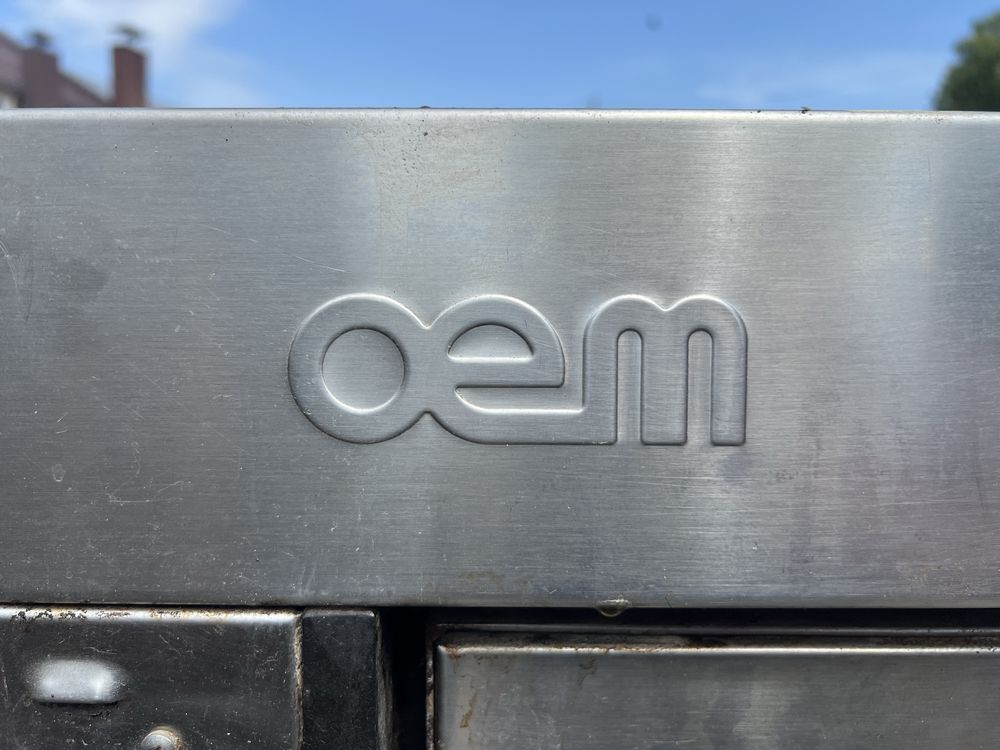 Продам ппромышленную пицца печь OEM