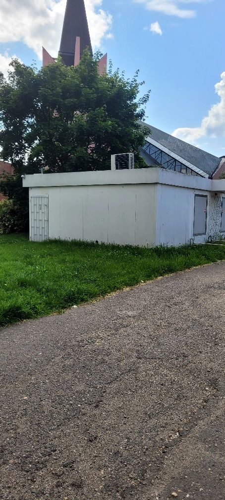 Sprzedam lokal użytkowy w Legnicy. Świetna lokalizacja