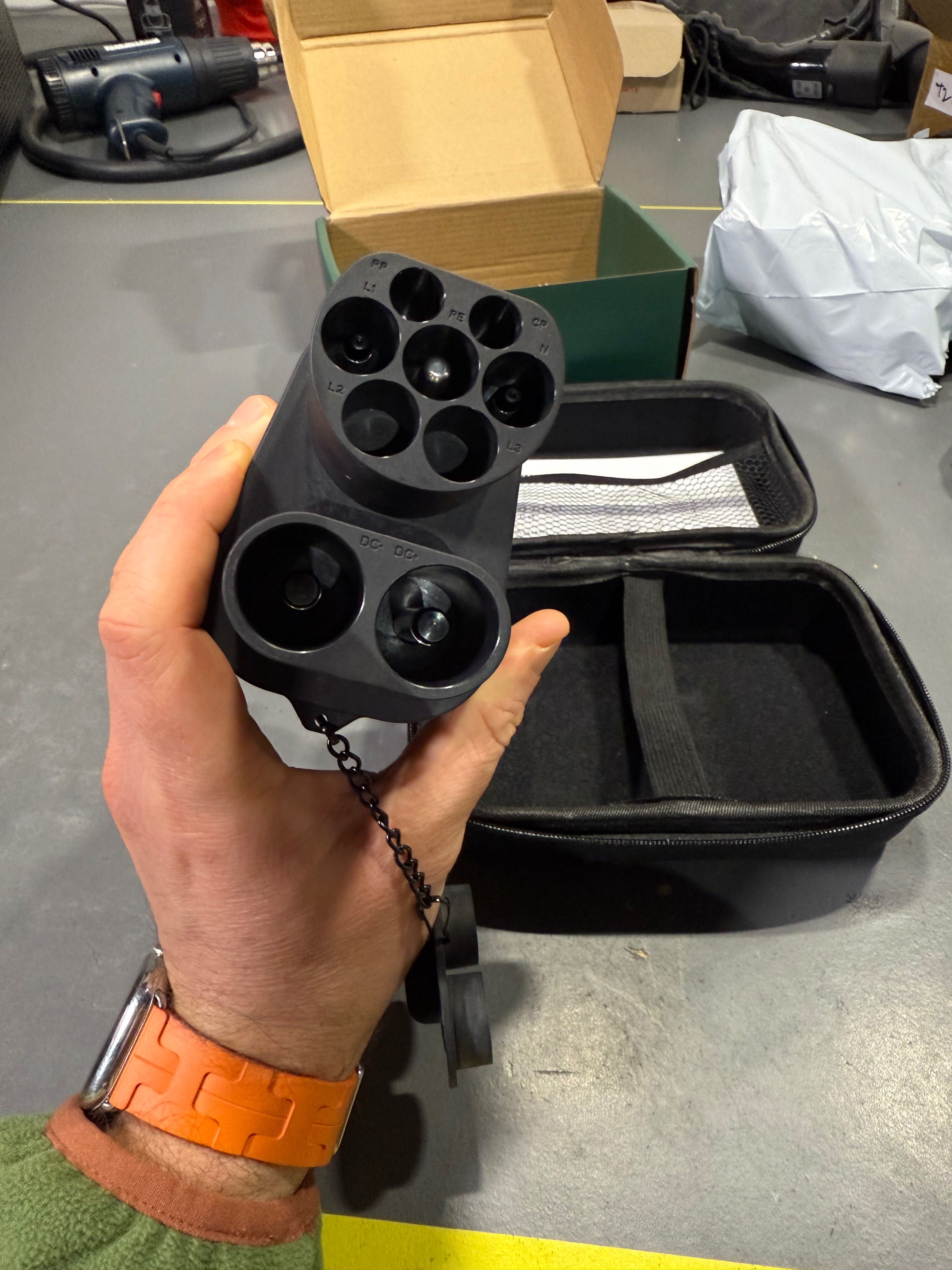 Перехідник CCS2 to CCS1 авто адаптер (Type1, Type2, GB/T, Tesla, NACS)