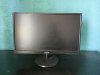 Monitor Philips 240V5Q