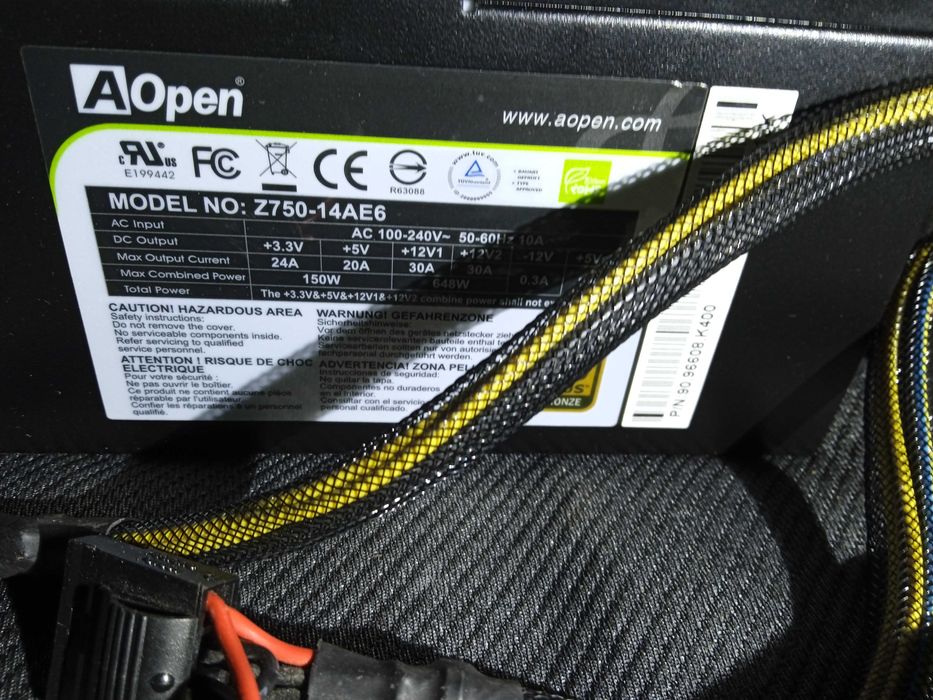 Продам блок живлення Aopen 750ват(напів модульний