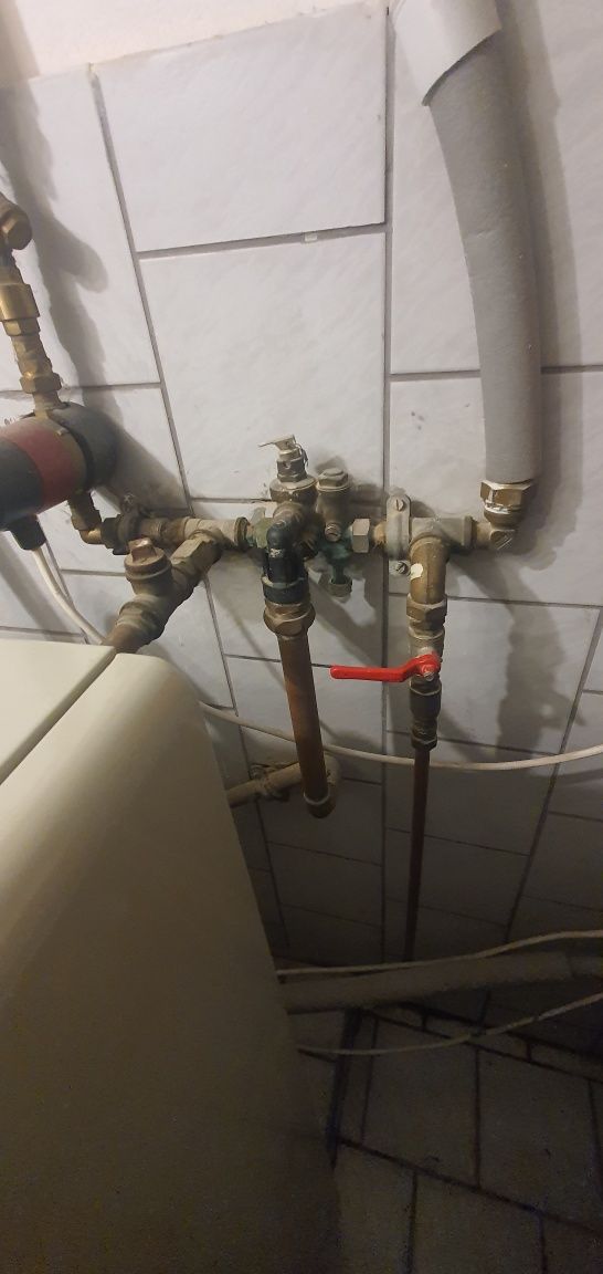Piec i zasobnik ciepłej wody vaillant