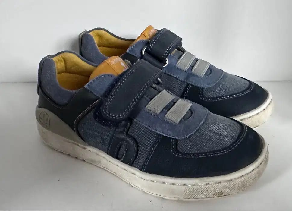 Buty dla chłopca Biomecanics rozmiar 28
