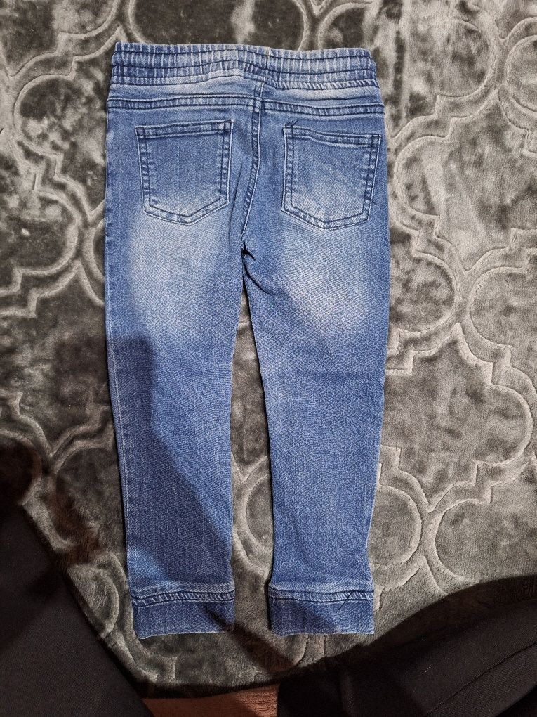 Spodnie jeansy Chłopiec