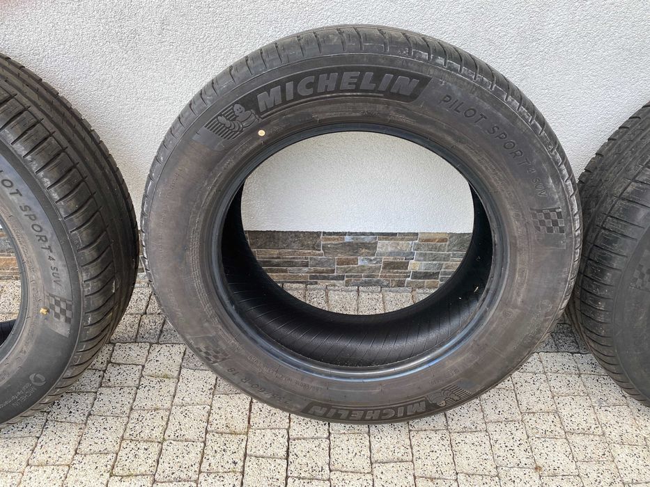 Opony Letnie Michelin Pilot Sport 4 SUV 235/60 R18 Volvo XC 60