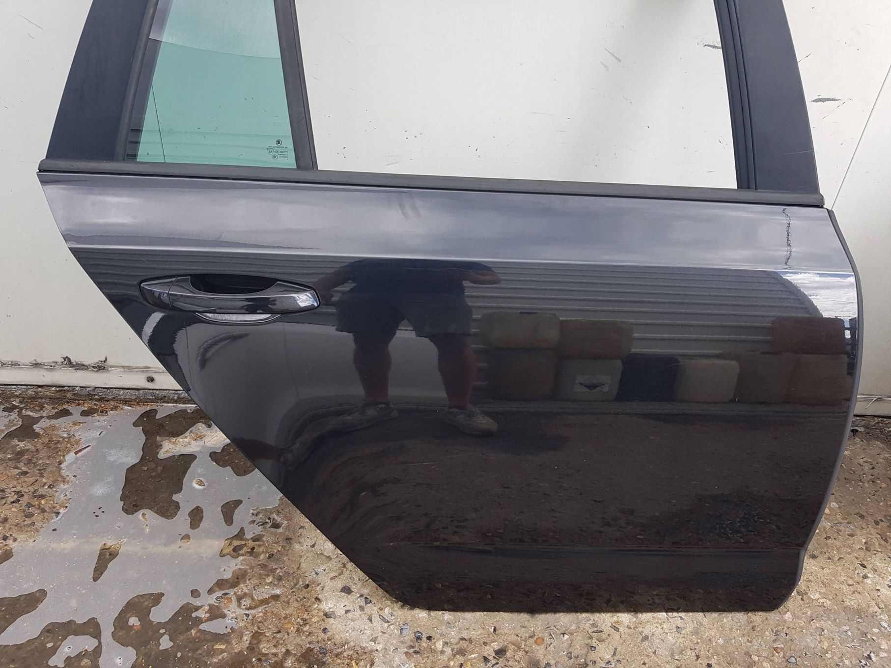 SKODA OCTAVIA 3 III 13-20r KOMBI DRZWI PRAWE TYŁ LF9R