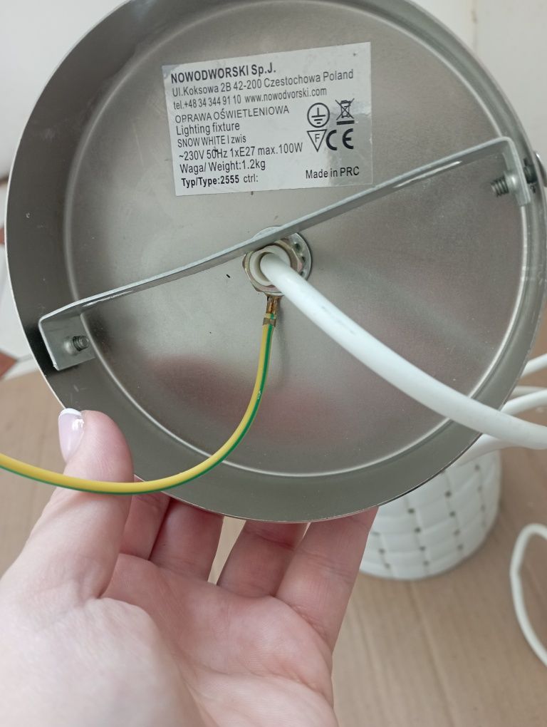 Lampa sufitowa biała
