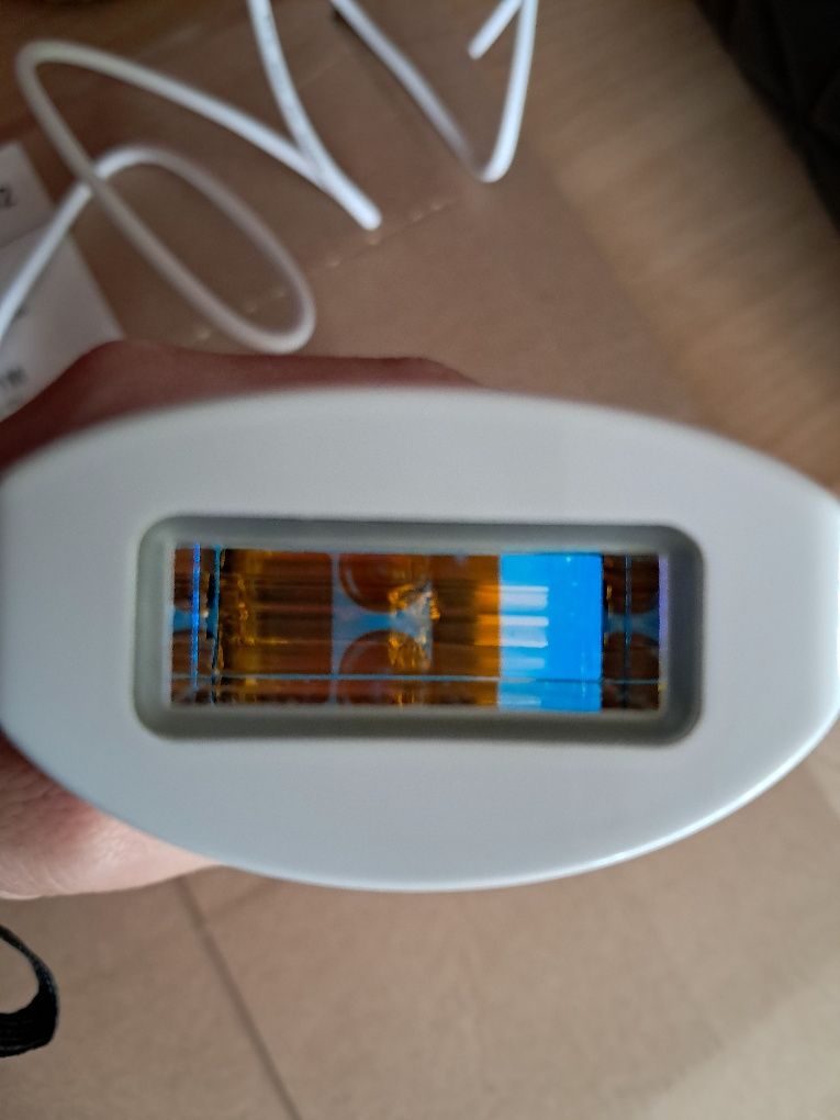 In face depilator laserowy
