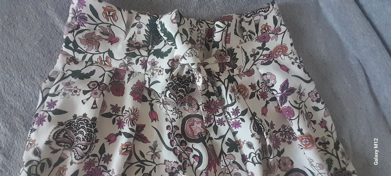Piękne eleganckie,wiązane,wysoki stan 36 H&M