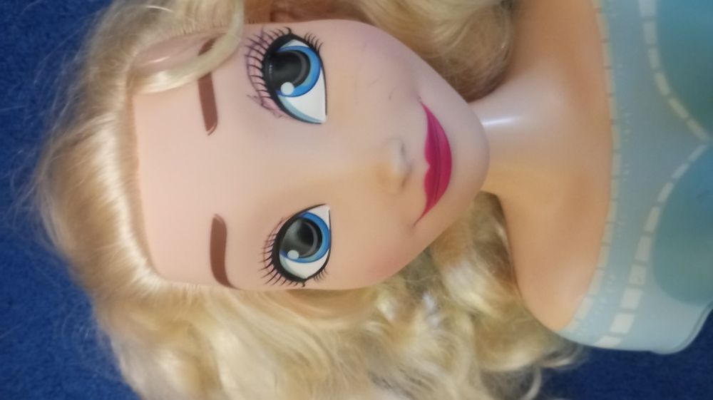 Кукла Анна из "Холодного сердца", Эльза  манекен голова для причёсок