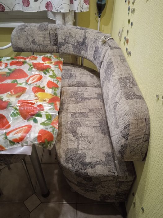 Уголок кухонний .