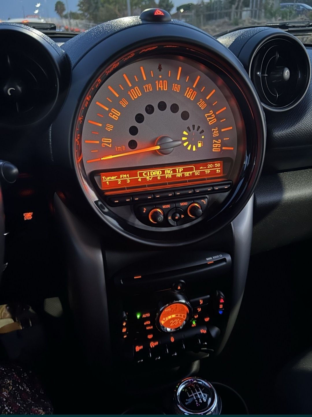 Mini Countryman One D