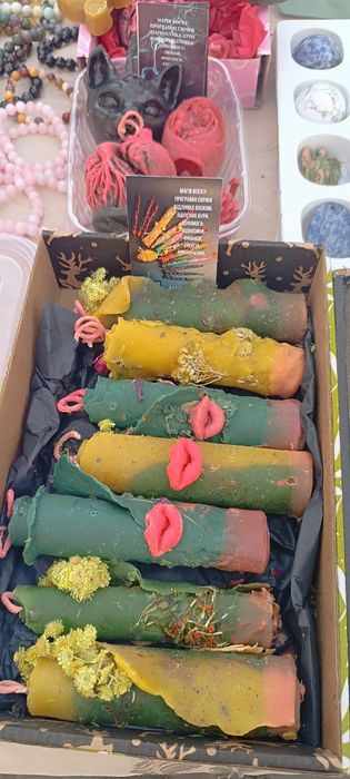 Програмні воскові свічки, очистка воском.