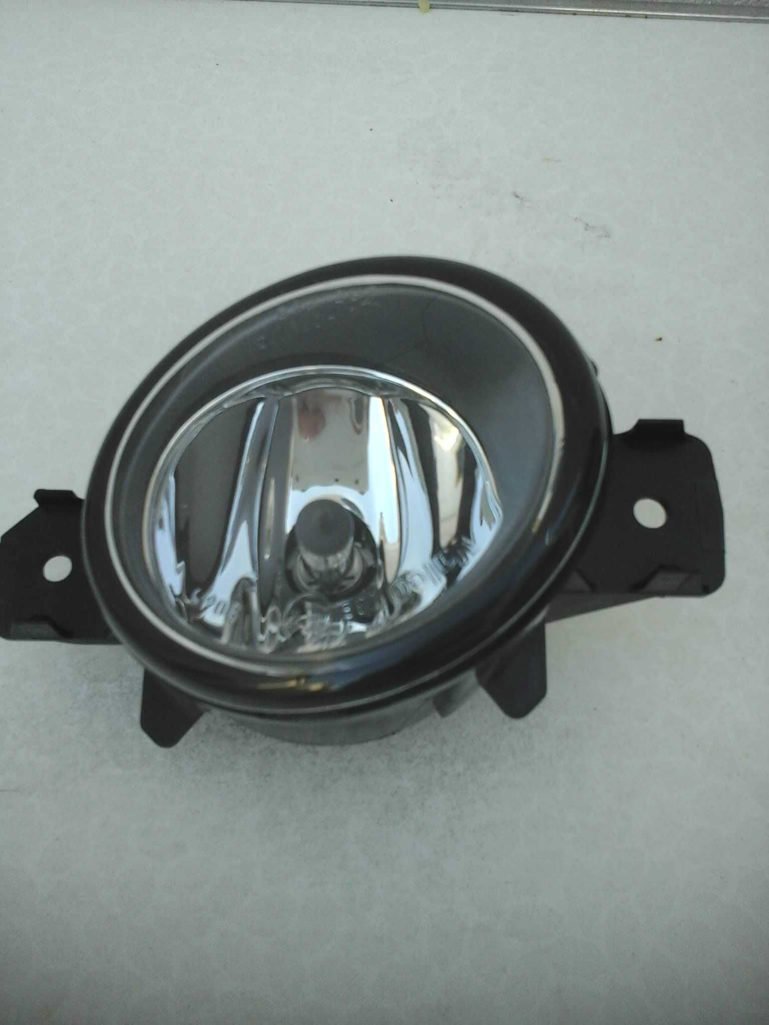 Farol de nevoeiro (ESQ.) Renault Laguna