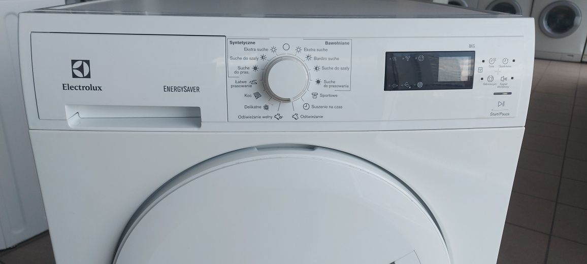 Сушильна машина Electrolux EDH3284PDW